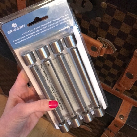 Brainerd Adjustable Cabinet Pulls - Set of 4 Multiple packs available - Picture 4 of 9